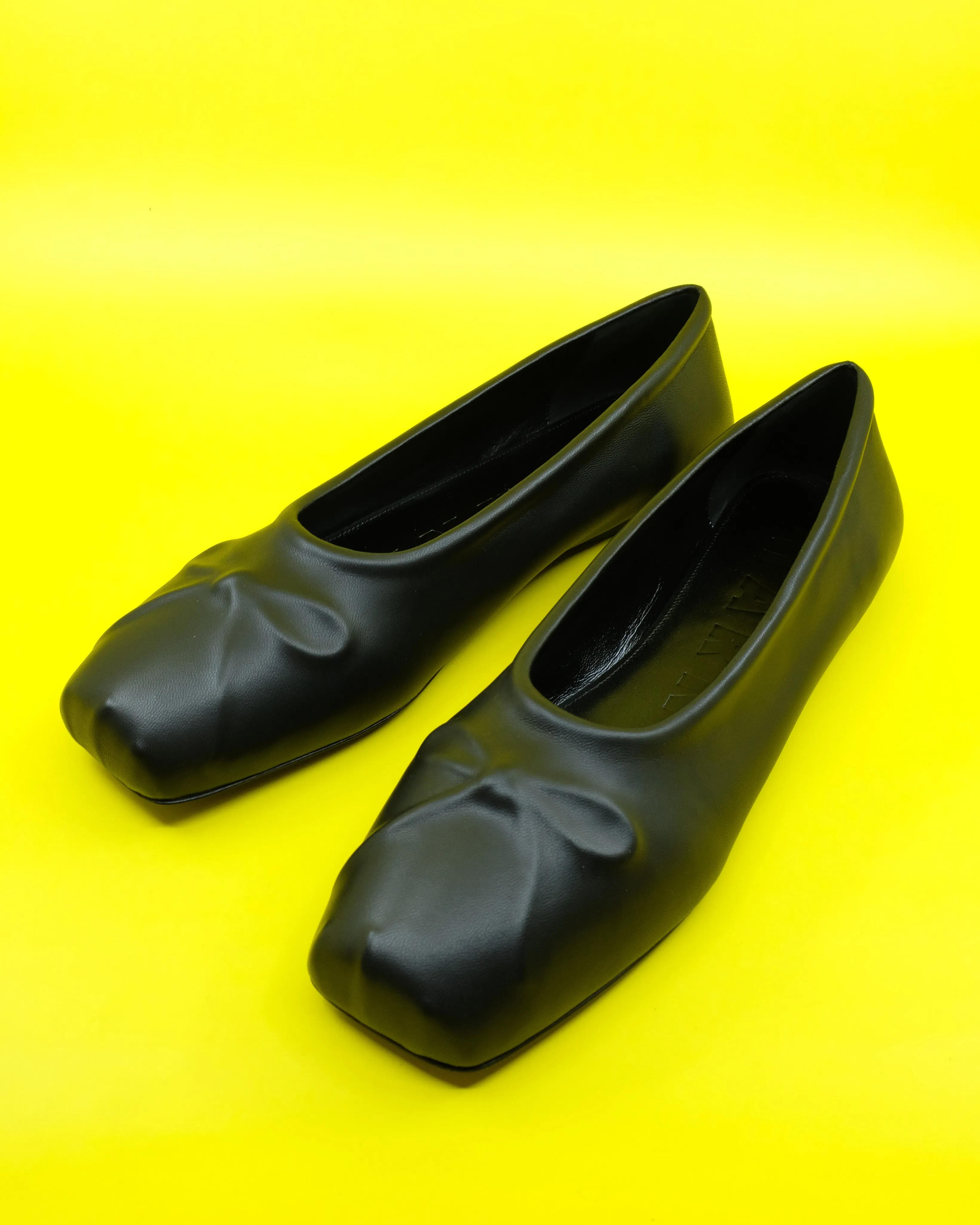 Black Nappa Leather Seamless Little Bow Ballet Flat