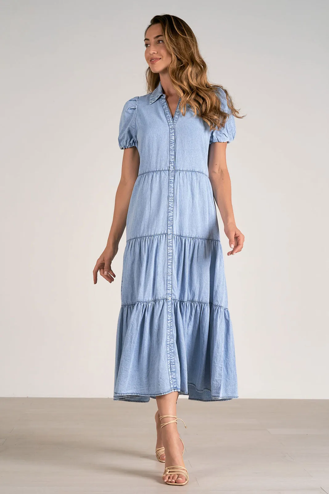 Elan Short Sleeve Midi Dress