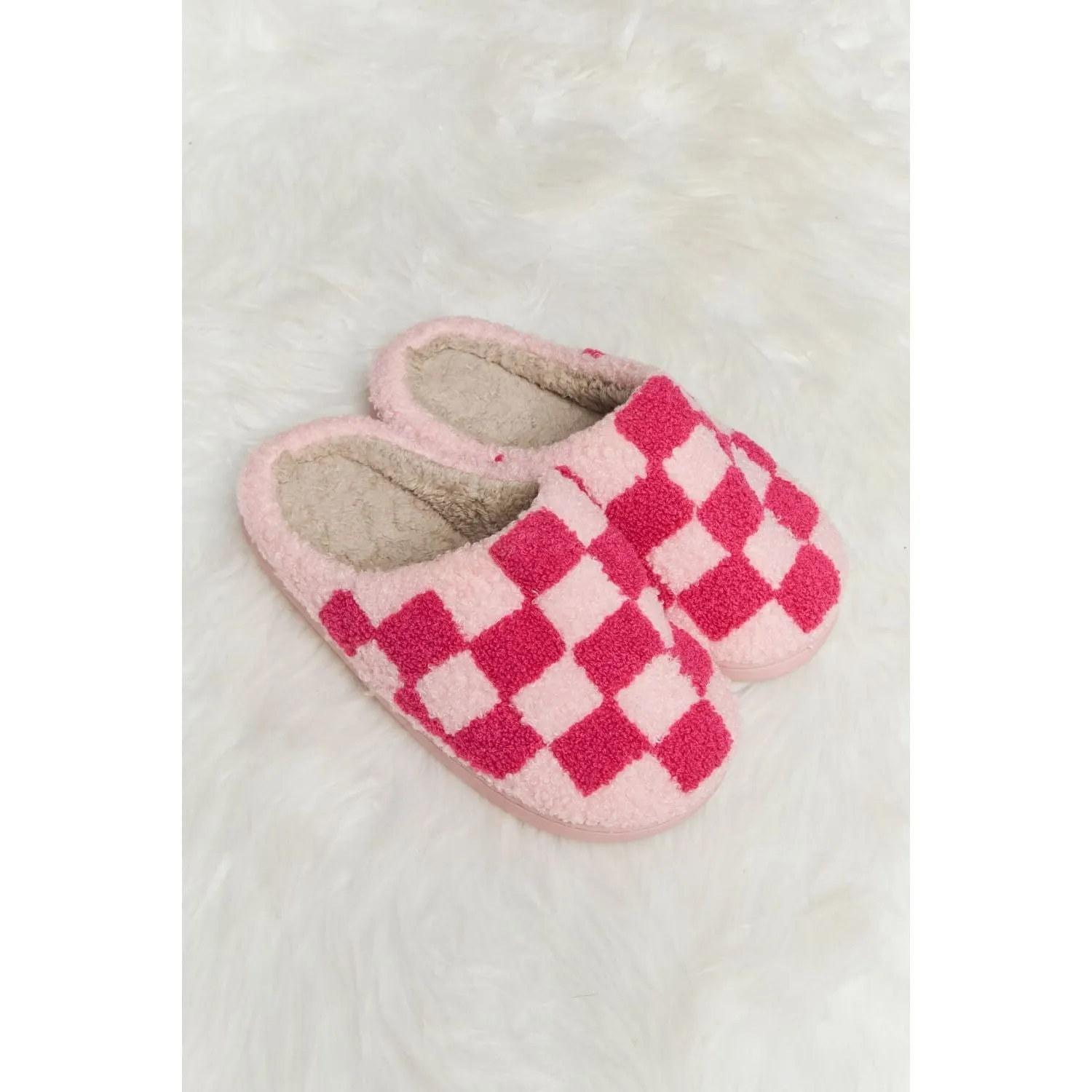 Melody Checkered Print Plush Slide Slippers