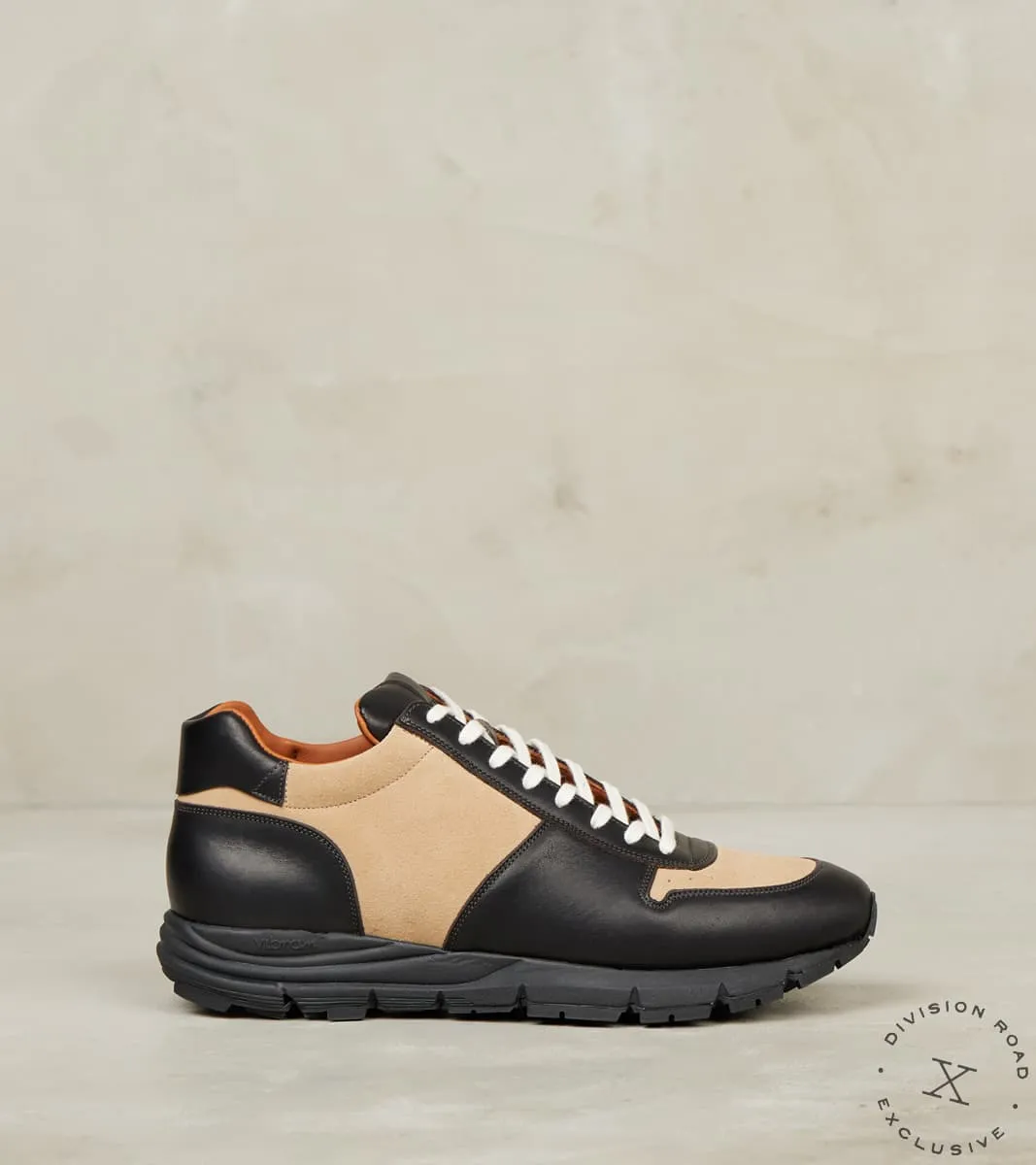 Sneaker - 1003 - Fuga - CF Stead Charcoal Phoenix & Milkshake Calf Suede